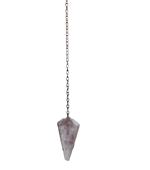 Pendule de voyance présent sur notre page d'erreur. La pierre est de couleur violette et la chaîne de couleur argentée.